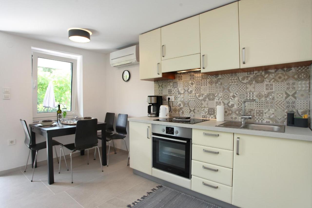 Modern Apartment Parenzana Izma Portorož Exterior foto